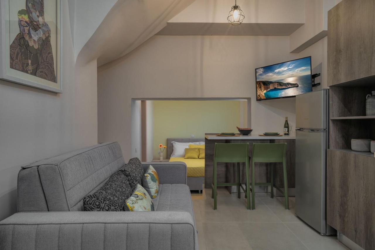 Andy'S & Hari'S Elegant Town Studios Zante Extérieur photo